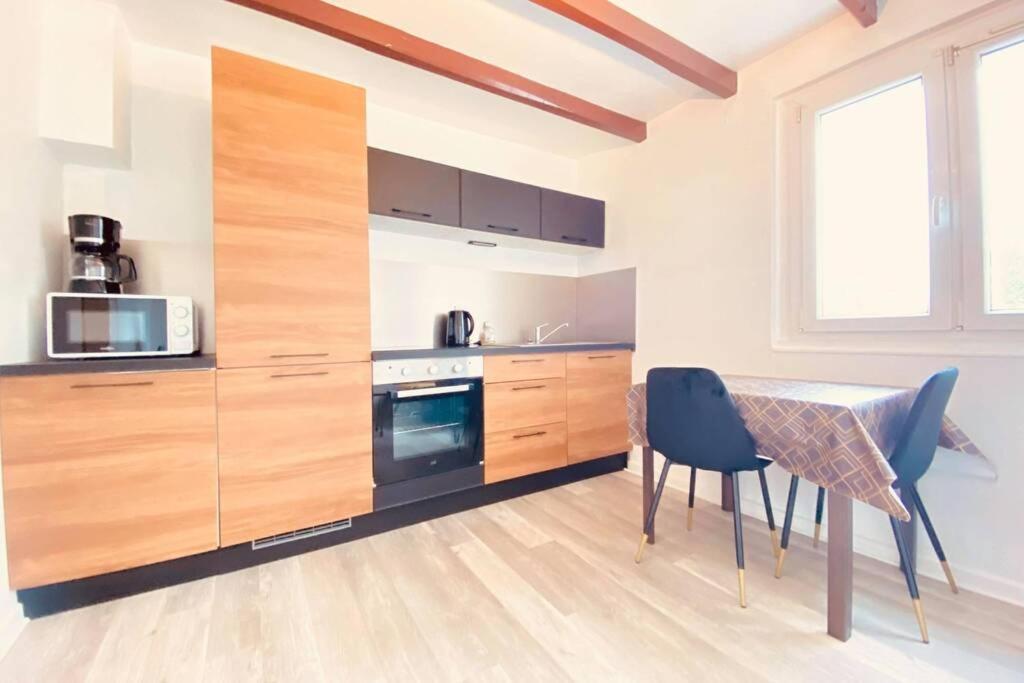 Appartement Cosy Avec Jardin Chaleureux Лан Экстерьер фото